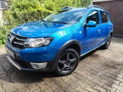 Blau Gebraucht 2014 Dacia Sandero Prestige Kleinwagen | 4.650 € (Fairer Preis)