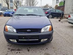 Blau Gebraucht 2001 Ford Fiesta Kleinwagen | 1.000 € (Guter Preis)