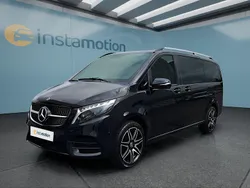Schwarz Gebraucht 2024 Mercedes V300 Van / Kleinbus | 73.199 € (Teuer)