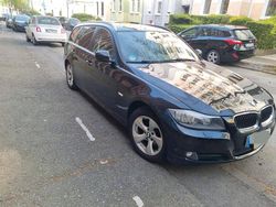 Schwarz Gebraucht 2012 BMW 320 Kombi | 6.999 € (Fairer Preis)
