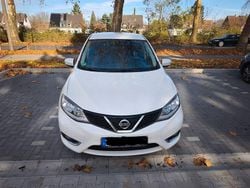 Weiß Gebraucht 2018 Nissan Pulsar N-Connecta Limousine | 8.900 € (Fairer Preis)