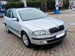 Silber Gebraucht 2007 Skoda Octavia Kombi | 4.500 € (Etwas zu teuer)