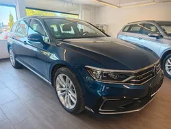 Blau Gebraucht 2020 VW Passat Comfortline Kombi | 22.490 € (Fairer Preis)
