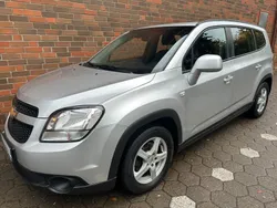 Silber Gebraucht 2013 Chevrolet Orlando LS Kombi | 6.950 € (Teuer)