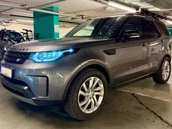 Grau Gebraucht 2018 Land Rover Discovery 5 HSE SUV | 27.777 € (Fairer Preis)