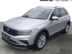 Silber Gebraucht 2024 VW Tiguan Life SUV | 32.380 € (Guter Preis)