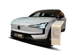 Blau Gebraucht 2025 Volvo EX30 Plus SUV | 50.395 €