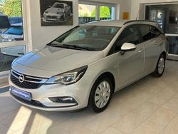 Argonsilber (metallic) Gebraucht 2018 Opel Astra Business Kombi | 8.990 € (Superpreis)