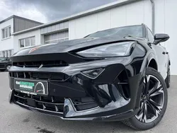 Mitternachtsschwarz Gebraucht 2024 Cupra Formentor SUV | 32.860 € (Fairer Preis)