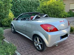Silber Gebraucht 2006 Opel Tigra Sport Cabrio | 4.800 € (Teuer)