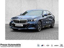 Blau Gebraucht 2024 BMW 540 Comfort Edition Limousine | 65.740 €
