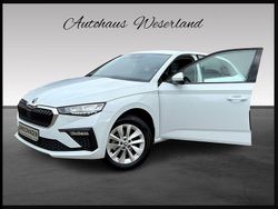 Weiß Gebraucht 2024 Skoda Scala Selection Kleinwagen | 20.790 € (Fairer Preis)