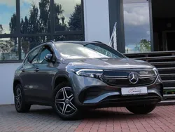 Grau Gebraucht 2022 Mercedes EQA250 AMG line SUV | 30.900 € (Fairer Preis)