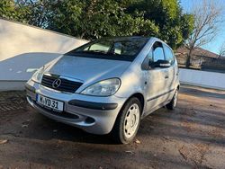 Grau Gebraucht 2003 Mercedes A160 Classic Limousine | 4.200 € (Teuer)