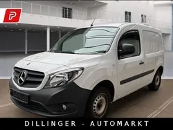 Weiß Gebraucht 2021 Mercedes Citan 109 Van / Kleinbus | 12.990 € (Guter Preis)