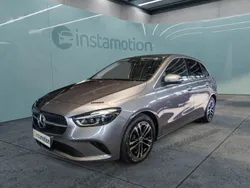 Grau Gebraucht 2025 Mercedes B200 Van / Kleinbus | 37.550 €