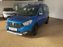 Blau Gebraucht 2020 Dacia Dokker Stepway Van | 17.890 € (Superpreis)