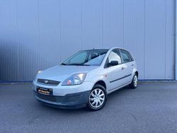Silber Gebraucht 2006 Ford Fiesta Ambiente Limousine | 3.250 € (Teuer)