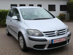 Silber Gebraucht 2006 VW Golf Plus Trendline Van / Kleinbus | 1.500 € (Teuer)