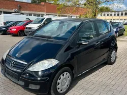Schwarz Gebraucht 2004 Mercedes A180 Kleinwagen | 1.300 € (Fairer Preis)