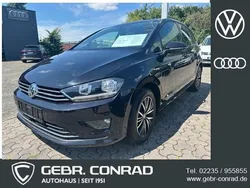 Deep black perleffekt Gebraucht 2016 VW Golf Sportsvan Allstar Van / Kleinbus | 15.789 € (Teuer)