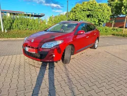 Rot Gebraucht 2010 Renault Mégane III Dynamique Limousine | 3.100 € (Fairer Preis)
