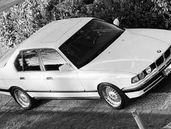 Weiß Gebraucht 1992 BMW 730 Limousine | 12.500 €