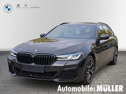 Grau Gebraucht 2021 BMW 520 Shadowline Kombi | 36.750 € (Teuer)