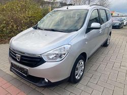 Grau Gebraucht 2013 Dacia Lodgy Basis Van / Kleinbus | 5.000 € (Fairer Preis)