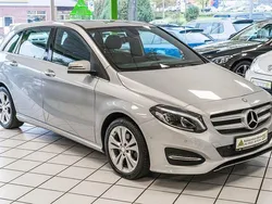 Silber Gebraucht 2015 Mercedes B180 Van / Kleinbus | 16.450 € (Etwas zu teuer)