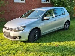 Silber Gebraucht 2010 VW Golf VI Limousine | 4.990 € (Fairer Preis)
