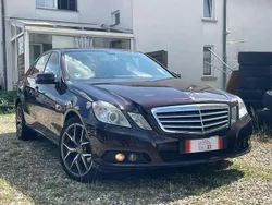 Braun Gebraucht 2010 Mercedes E220 Limousine | 9.990 € (Fairer Preis)
