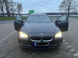 Grau Gebraucht 2011 BMW 520 Efficient Dynamics Limousine | 12.700 € (Fairer Preis)