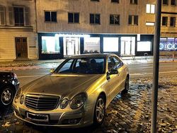 Grau Gebraucht 2007 Mercedes E220 Avantgarde Limousine | 5.999 € (Fairer Preis)