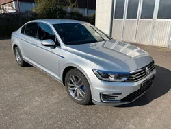 Grau Gebraucht 2016 VW Passat Highline Limousine | 18.480 € (Superpreis)