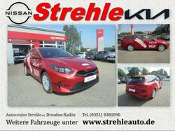 Infra red metallic Gebraucht 2024 Kia Ceed Sportswagon Comfort Kombi | 24.990 €