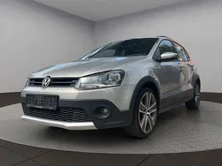 Beige Gebraucht 2011 VW Polo Cross Kleinwagen | 5.990 € (Guter Preis)