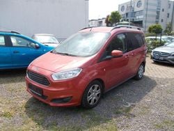 Rot Gebraucht 2017 Ford Tourneo Courier Titanium Van / Kleinbus | 10.499 € (Etwas zu teuer)