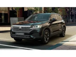 Grenadillschwarzmetallic (metallic) Gebraucht 2024 VW Touareg Basis SUV | 57.490 € (Guter Preis)