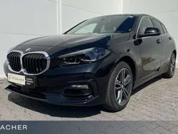 Saphirschwarz Gebraucht 2024 BMW 120 Shadowline Kleinwagen | 32.877 € (Guter Preis)