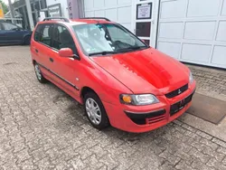 Rot Gebraucht 2002 Mitsubishi Space Star Van / Kleinbus | 2.699 € (Teuer)