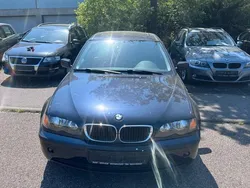 Blau Gebraucht 2004 BMW 318 Limousine | 2.250 € (Fairer Preis)
