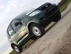 Grün Gebraucht 2010 Daihatsu Terios SUV | 9.599 € (Teuer)