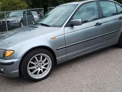Grau Gebraucht 2005 BMW 318 Sport Line Limousine | 5.999 € (Teuer)
