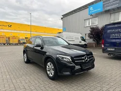 Ung. schwarz unilack Gebraucht 2018 Mercedes GLC220 SUV | 27.800 € (Guter Preis)