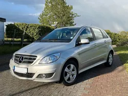 Silber Gebraucht 2011 Mercedes B160 Van / Kleinbus | 7.700 € (Fairer Preis)