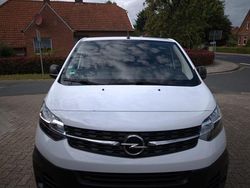 Weiß Gebraucht 2023 Opel Vivaro Van | 19.000 € (Guter Preis)