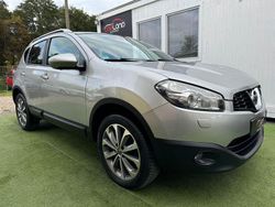 Silber Gebraucht 2013 Nissan Qashqai S SUV | 8.990 € (Etwas zu teuer)