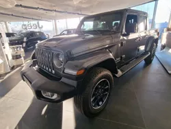 Grau Gebraucht 2022 Jeep Gladiator Overland SUV | 64.990 € (Etwas zu teuer)