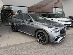 Grau Gebraucht 2020 Mercedes GLC63 AMG AMG Limousine | 64.444 € (Fairer Preis)